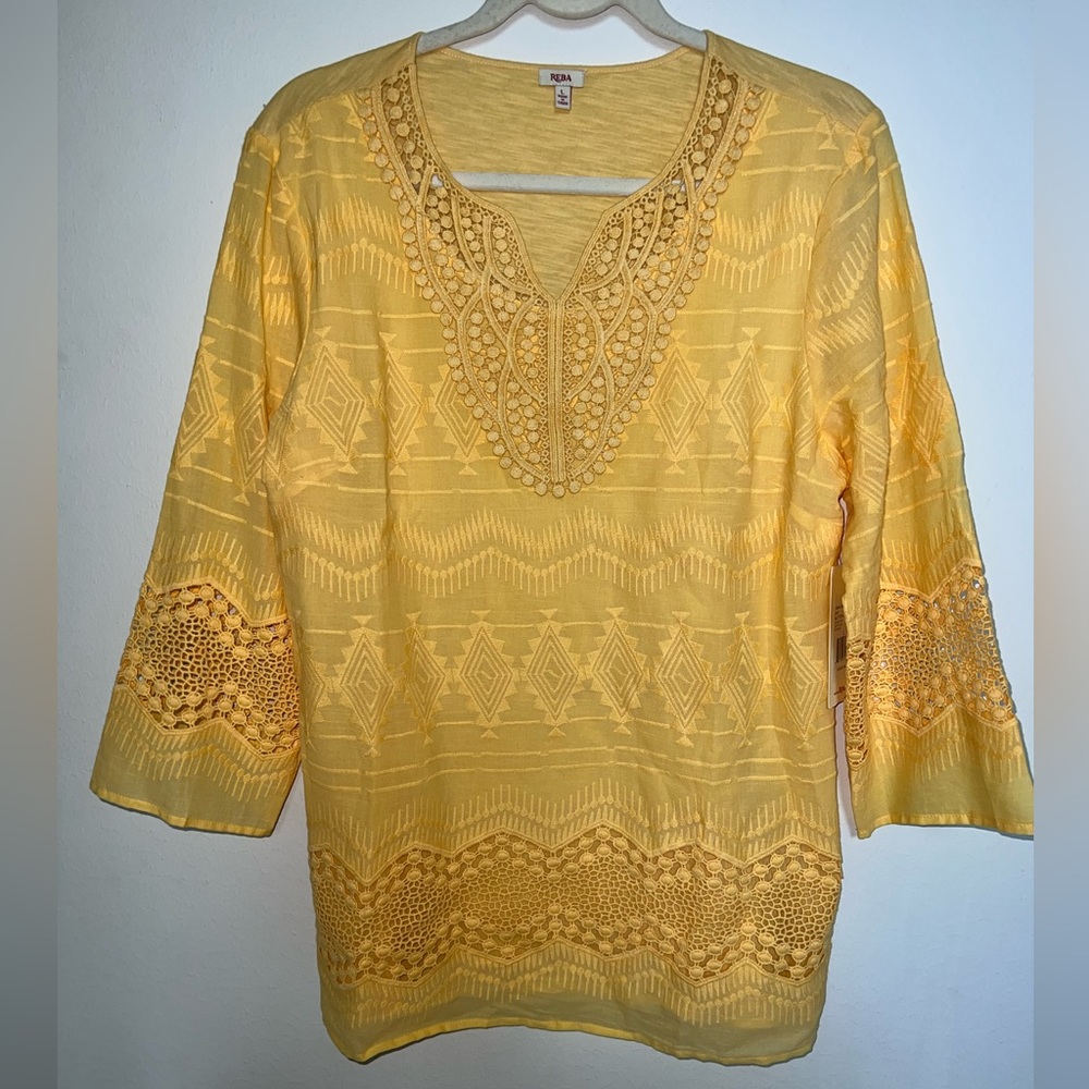 NWT Reba Womens Lace Buttercup Tunic Top L